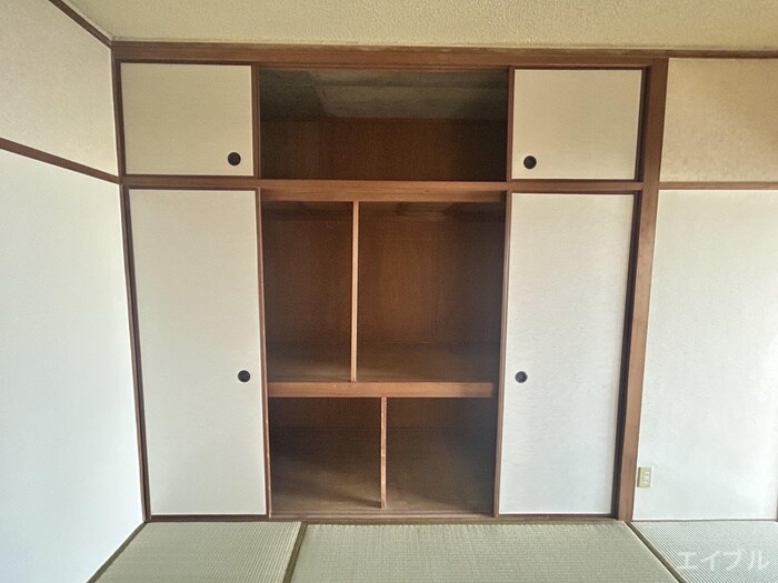物件内観写真13　(収納)