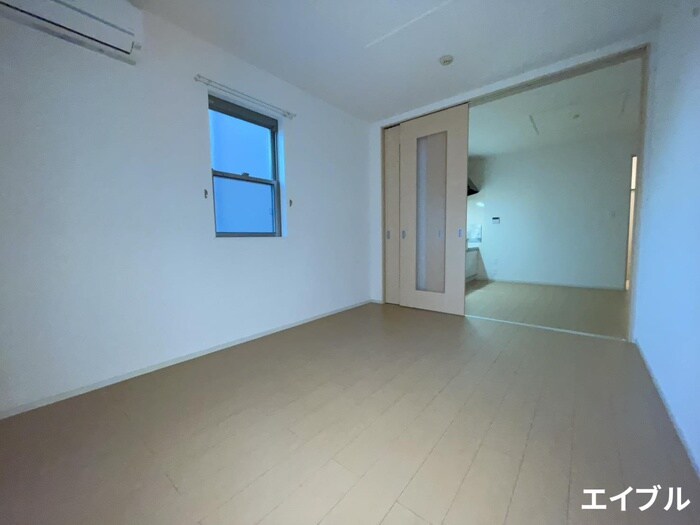 物件内観写真5　(居室)