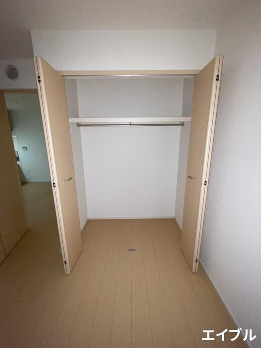 物件内観写真10　(収納)