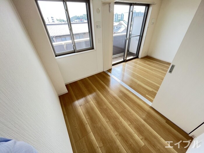 物件内観写真6　(居室)