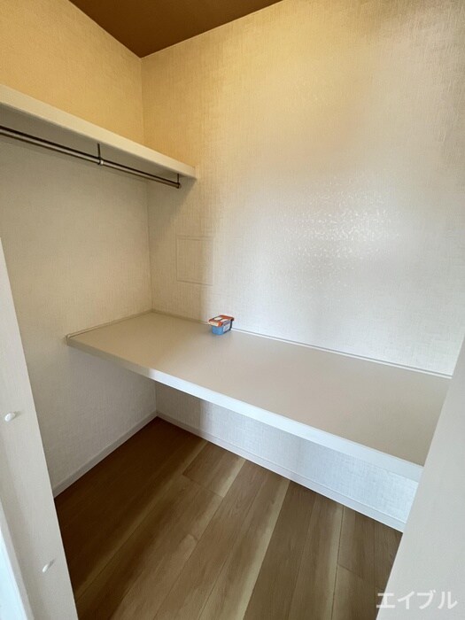物件内観写真9　(収納)