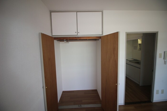 物件内観写真16　(収納)