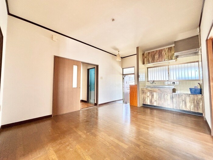 物件内観写真4　(居室)