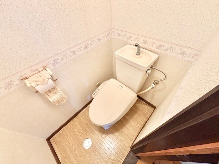 物件内観写真7　(トイレ)