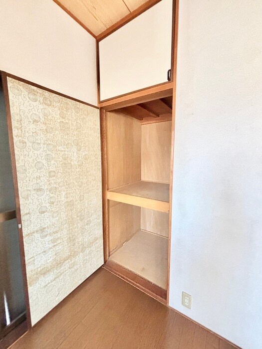 物件内観写真16　(収納)