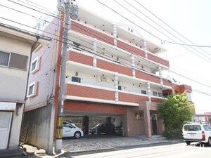 ランデルメゾン空港東外観写真