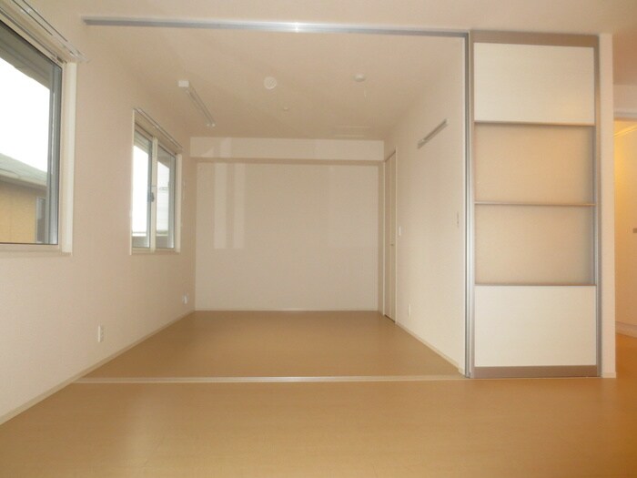 物件内観写真5　(居室)