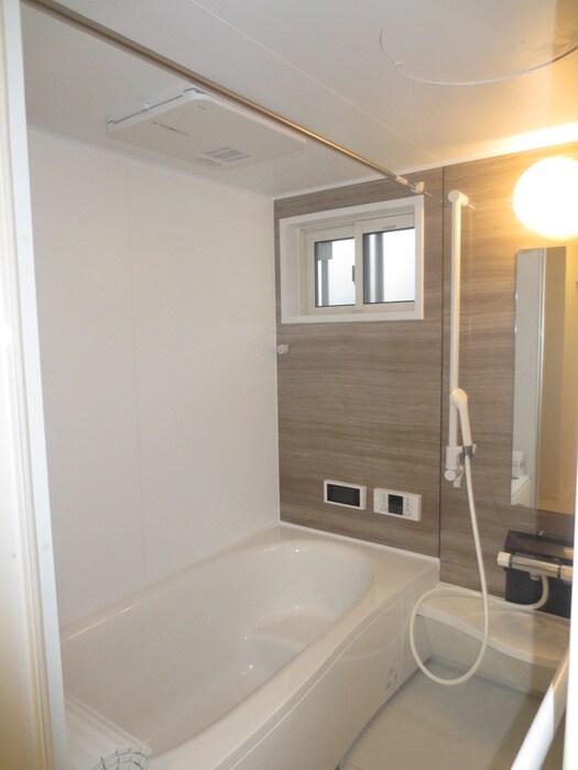 物件内観写真10　(バス／シャワールーム等)