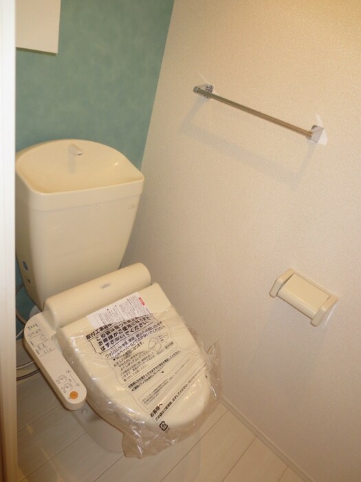 物件内観写真11　(トイレ)