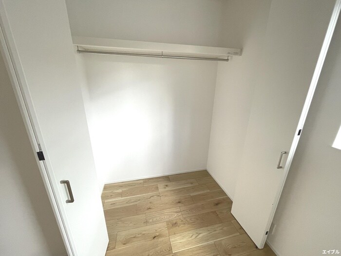 物件内観写真10　(収納)