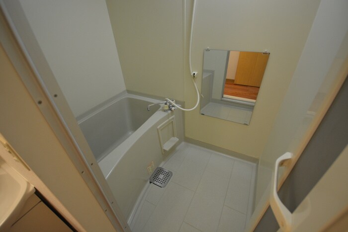 物件内観写真12　(バス／シャワールーム等)