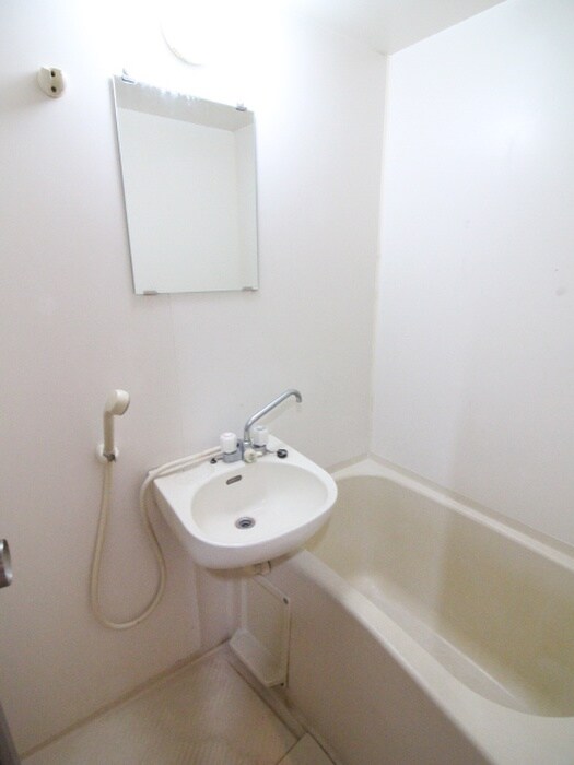 物件内観写真12　(洗面)