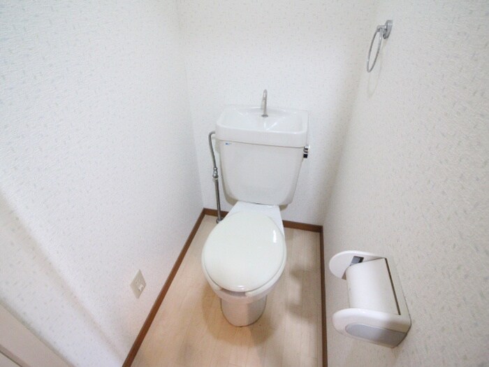 物件内観写真15　(トイレ)