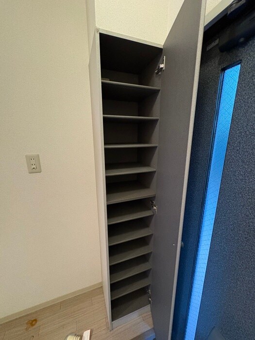 物件内観写真14　(靴箱)