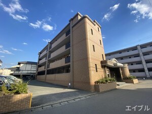 コ－ポラス渡辺外観写真