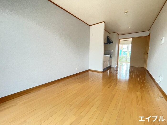 物件内観写真5　(居室)