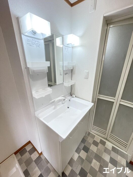 物件内観写真6　(洗面)