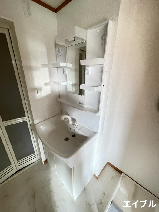 物件内観写真10　(洗面)