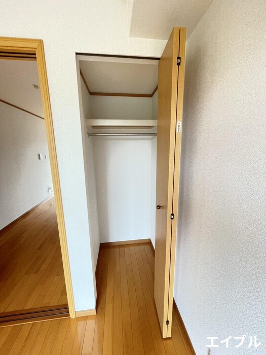 物件内観写真16　(収納)
