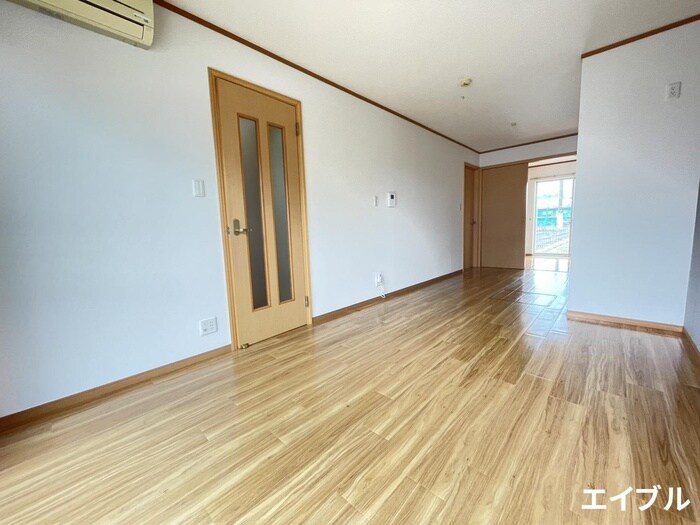 物件内観写真16　(居室)