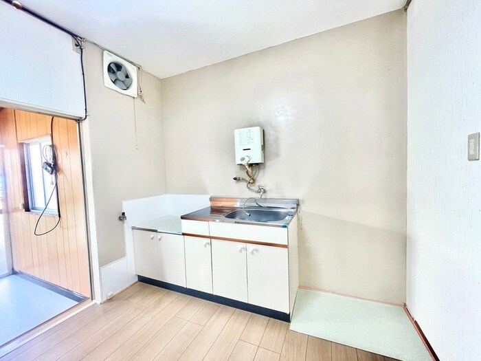 物件内観写真5　(キッチン)