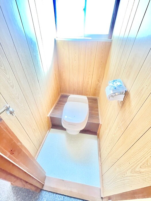 物件内観写真7　(トイレ)