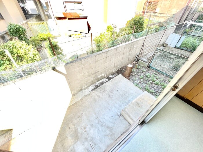 物件内観写真12　(ベランダ・バルコニー)