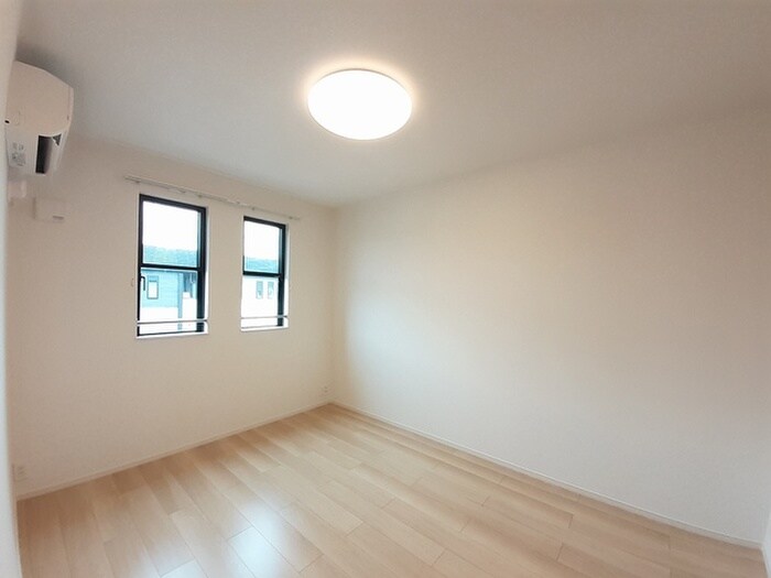 物件内観写真4　(内観写真)