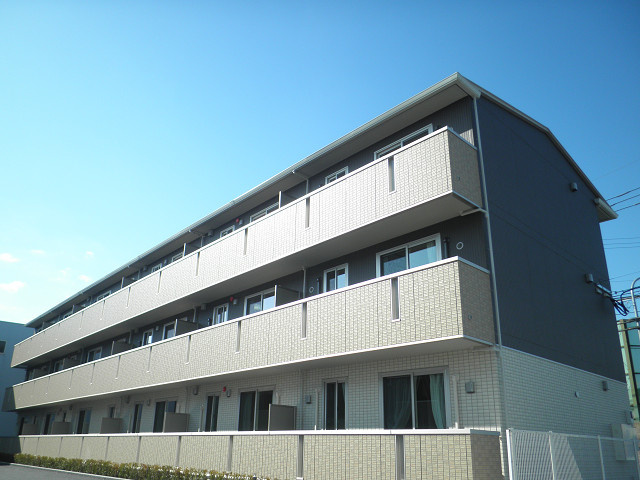 ロイヤルエストⅢ