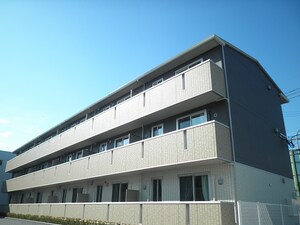 ロイヤルエストⅢ外観写真