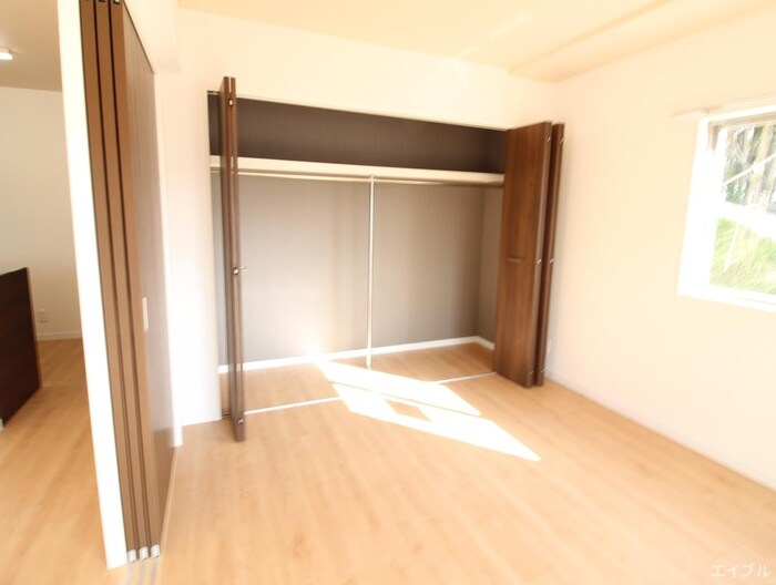 物件内観写真11　(収納)