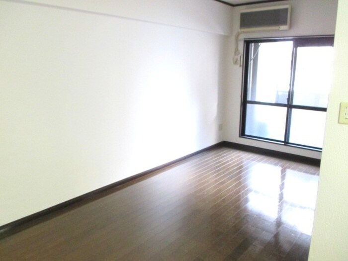 物件内観写真12　(居室)