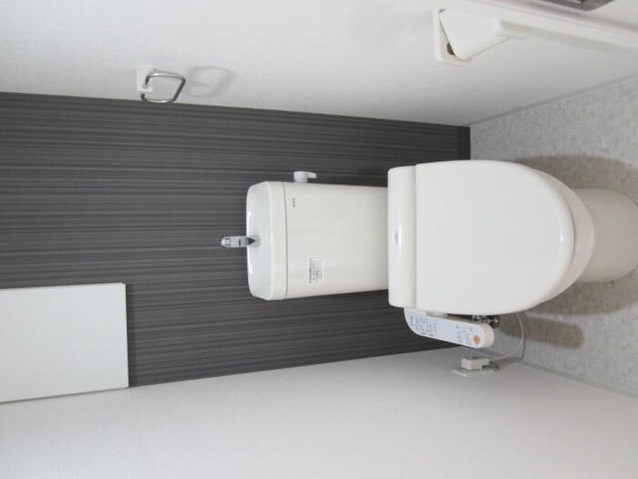 物件内観写真14　(トイレ)