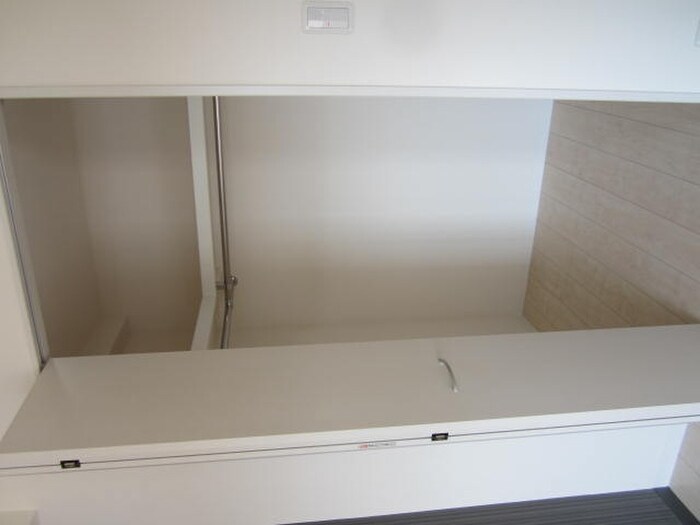 物件内観写真15　(収納)