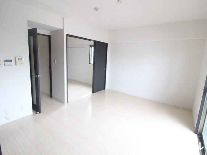 物件内観写真18　(居室)