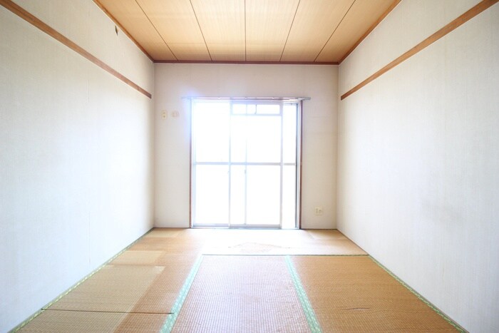 物件内観写真7　(居室)