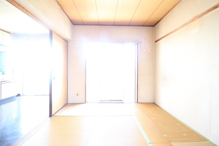 物件内観写真8　(居室)