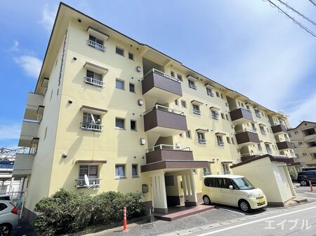 マンションエスティ外観写真
