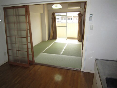 Ｊ－フィ－ルドの内観写真