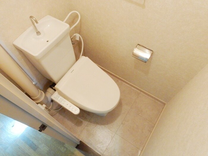 Ｊ－フィ－ルドのトイレ