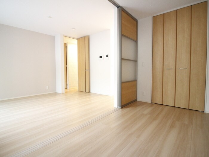 物件内観写真11　(居室)