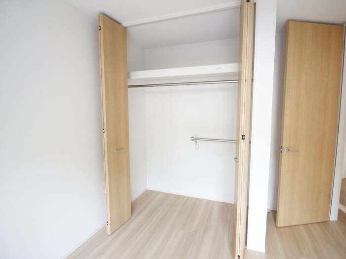 物件内観写真15　(収納)