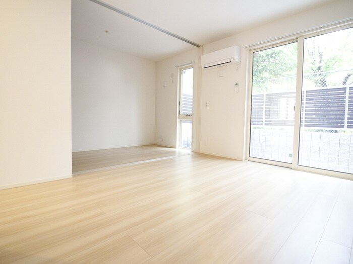 物件内観写真17　(居室)