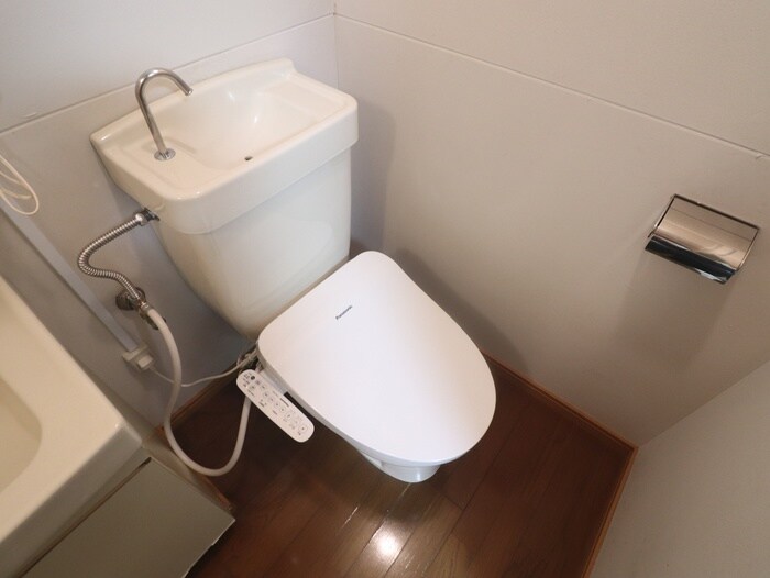 物件内観写真6　(トイレ)