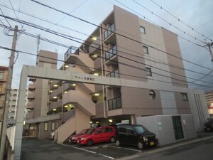 プリマベーラ波多江外観写真