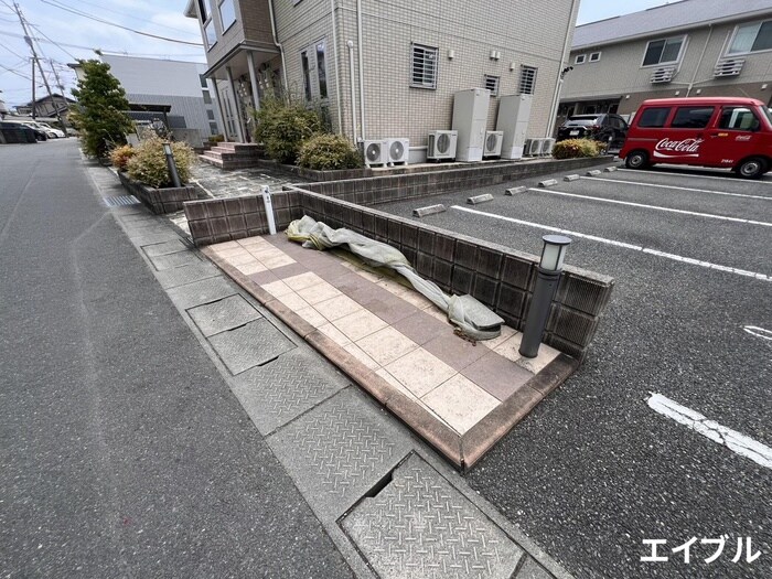 物件外観写真6　(建物設備)