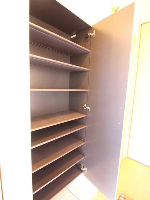 物件内観写真17　(靴箱)