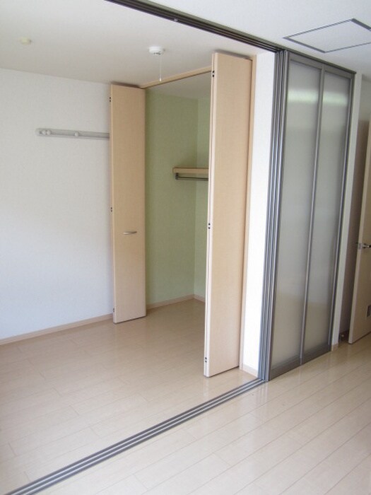 物件内観写真8　(内観写真)