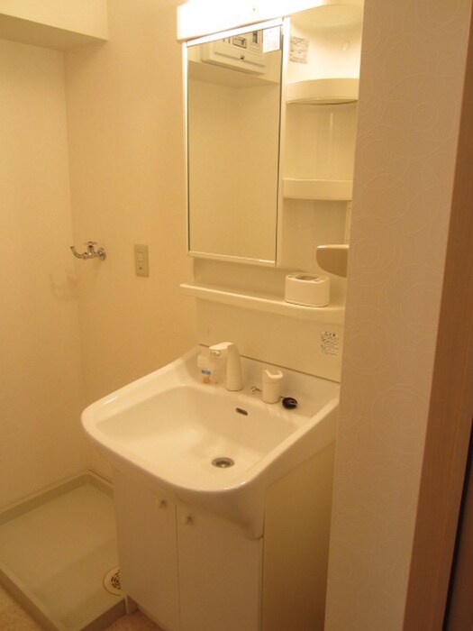 物件内観写真12　(洗面)