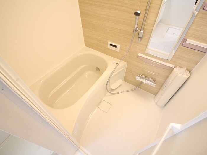 物件内観写真12　(バス／シャワールーム等)